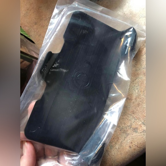 OtterBox Holster Belt Clip Replacement for Defender Series Case - Picture 4 of 6